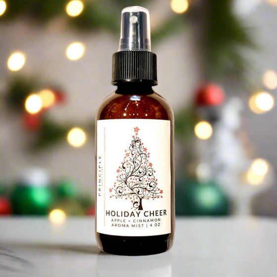 Holiday Cheer Apple + Cinnamon Room Spray - P R I N C I P L E